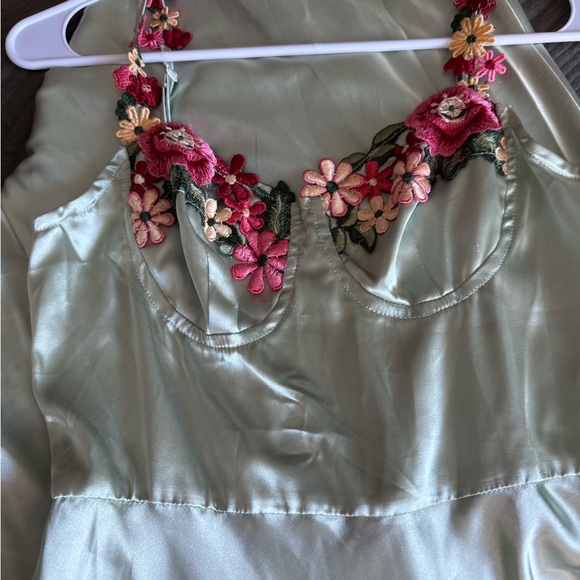 Embroidered Green Floral Maxi Dress - Picture 2 of 3